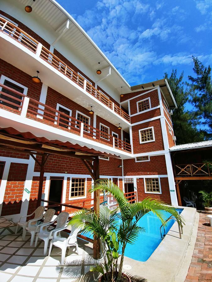 Pororoca Inn Playas Exterior photo